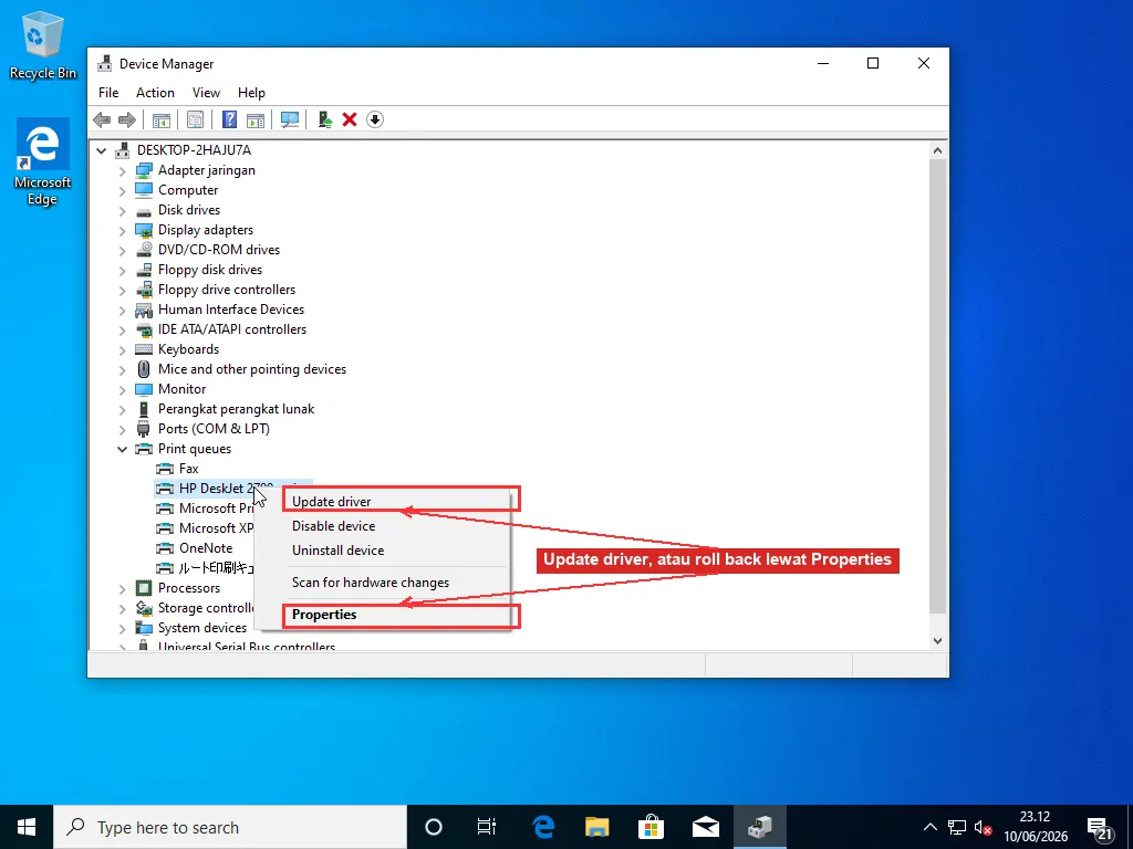 Device Manager dengan Print queues terbuka dan menu klik kanan printer terbuka, menonjolkan Update driver dan Properties untuk opsi Roll Back Driver